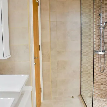 Διαμέρισμα 2 Bedroom Nestor With Beautiful Views, Aphrodite Hills