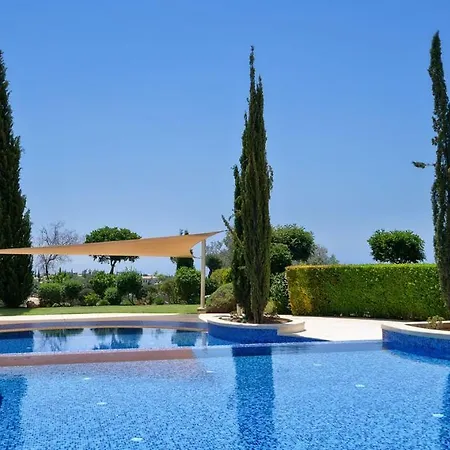 2 Bedroom Nestor With Beautiful Views, Aphrodite Hills *