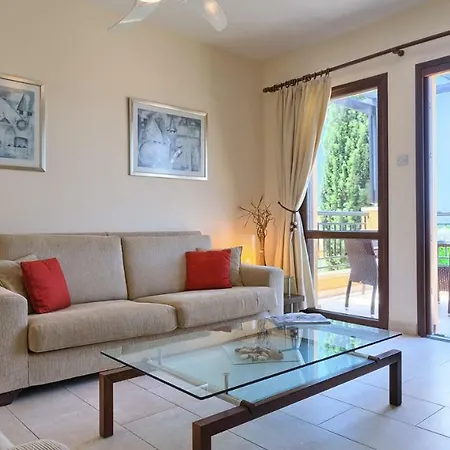 2 Bedroom Nestor With Beautiful Views, Aphrodite Hills