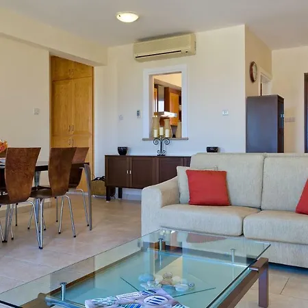 Apartamento 2 Bedroom Nestor With Beautiful Views, Aphrodite Hills *